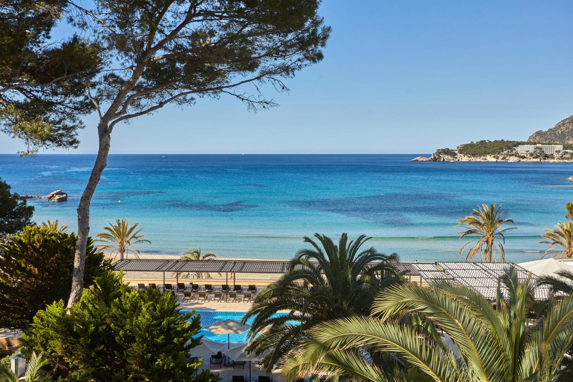 Secrets Mallorca Villamil Resort & Spa - Adults Only 帕格拉 外观 照片 View of the beach