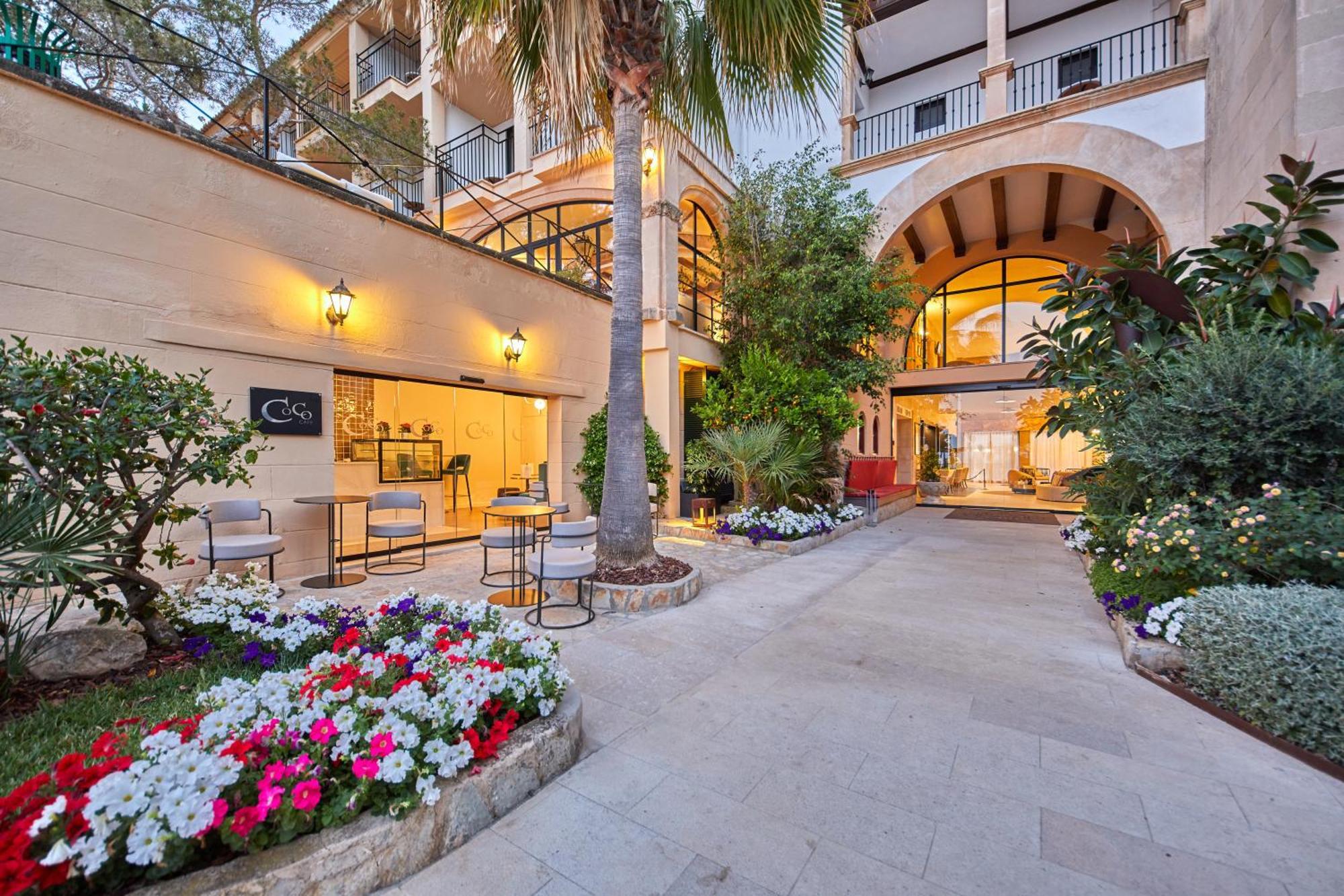 Secrets Mallorca Villamil Resort & Spa - Adults Only 帕格拉 外观 照片 The Village