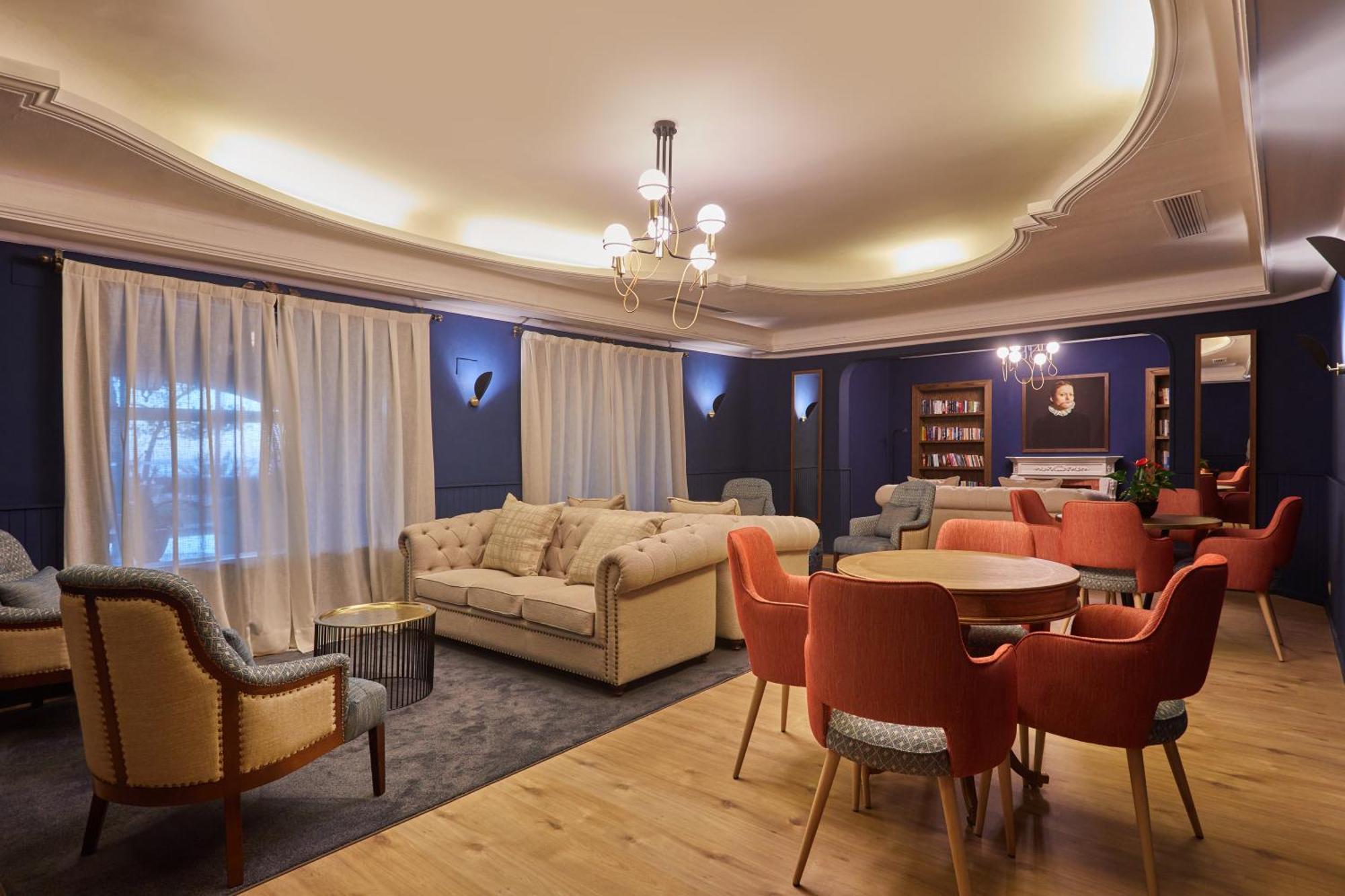 Secrets Mallorca Villamil Resort & Spa - Adults Only 帕格拉 外观 照片 The lounge at the airport